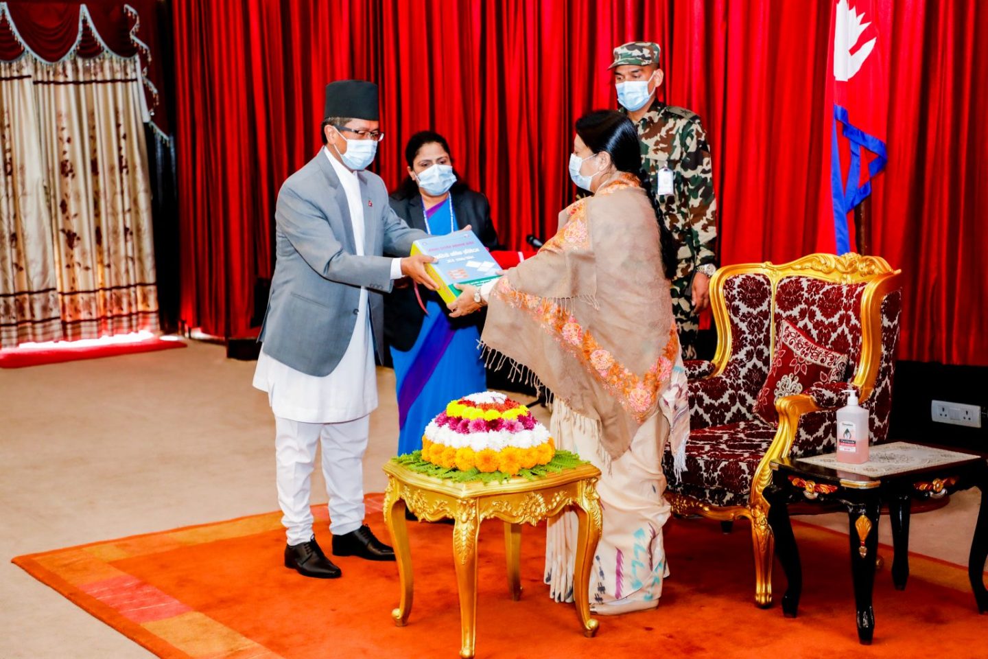 अख्तियारले बुझायो राष्ट्रपतिलाई वार्षिक प्रतिवेदन 