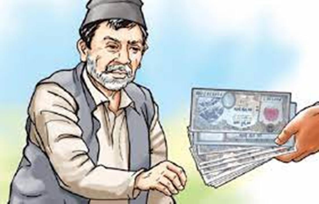 घरदैलोमा पुगेर सामाजिक सुरक्षा भत्ता वितरण