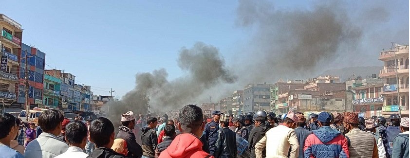 बसको ठक्करबाट वृद्धको ज्यान गएपछि वीरेन्द्रनगर तनावग्रस्त