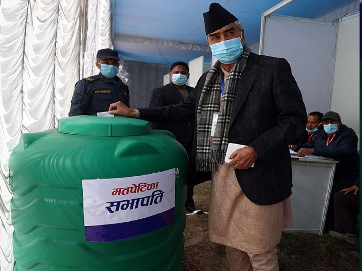 काँग्रेस महाधिवेशन : निर्वाचनमा ६०० मत खस्यो, मतदान गर्न ५५ मिनेटसम्म लाग्ने