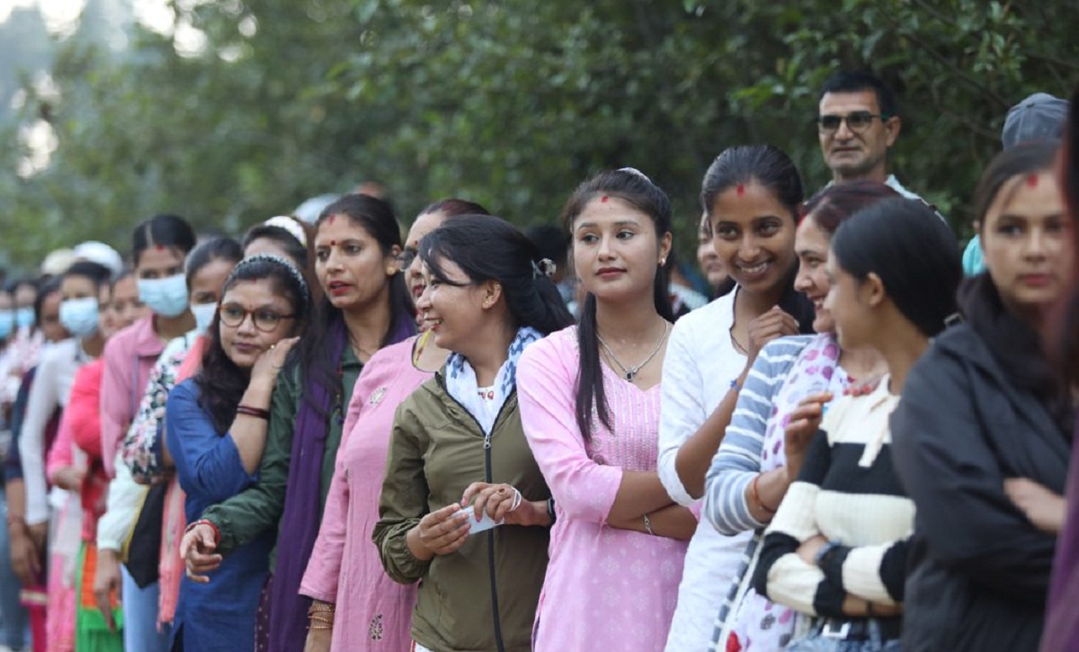 मतदाता नामावलीमा नाम भएकाले आधिकारिक परिचयपत्रबाट पनि मतदान गर्न पाउने