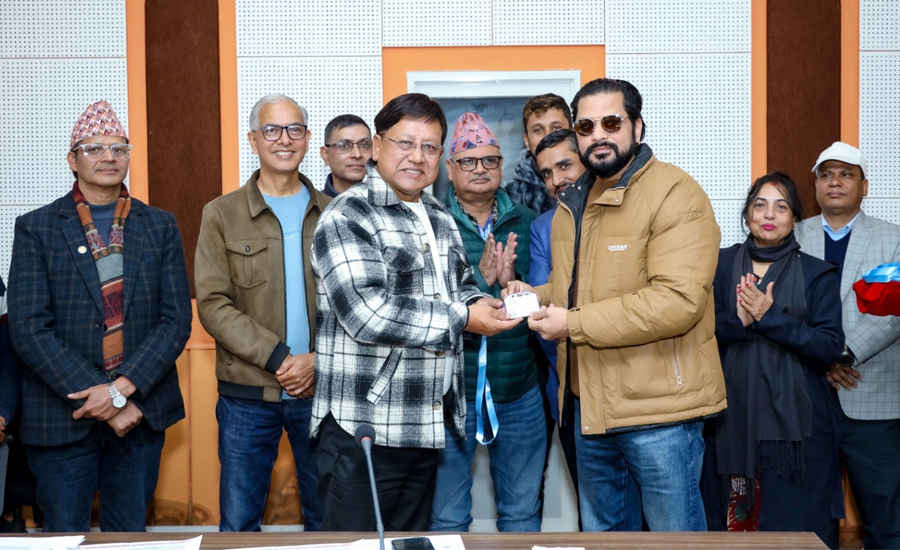 चलचित्र विकास बोर्डको नयाँ पहल- १५ समिति सक्रिय, सदस्यलाई परिचयपत्र वितरण