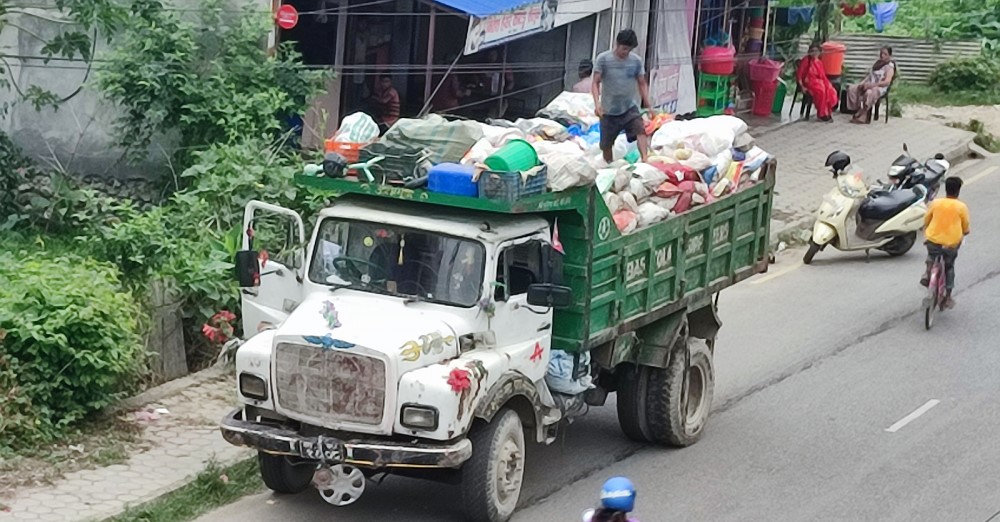 एक दिनमा काठमाडौंबाट २३ सय मेट्रिक टन फोहोर विसर्जन