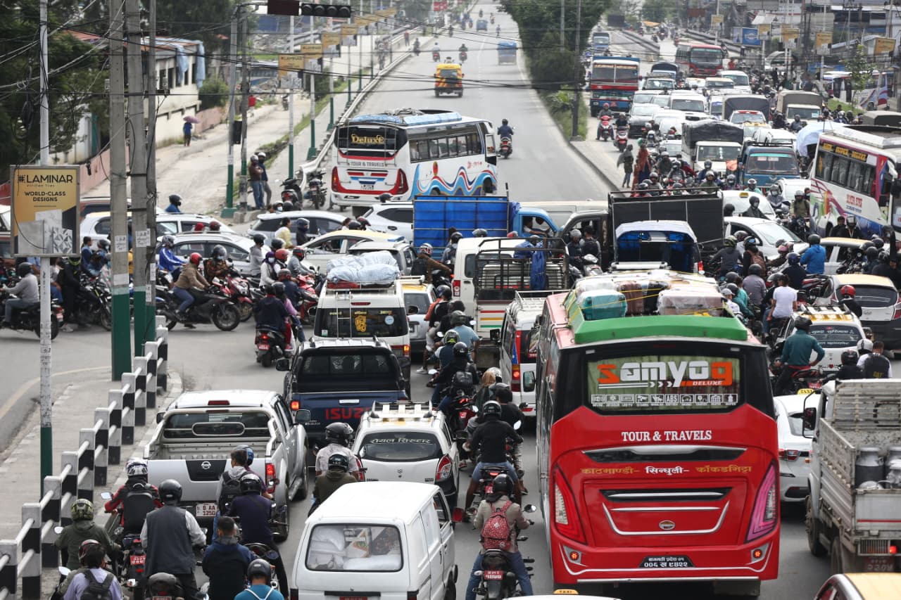 काठमाडौं उपत्यकामा सार्वजनिक सवारीमा न्यूनतम भाडा २४ रुपैयाँ, यस्तो छ सूची