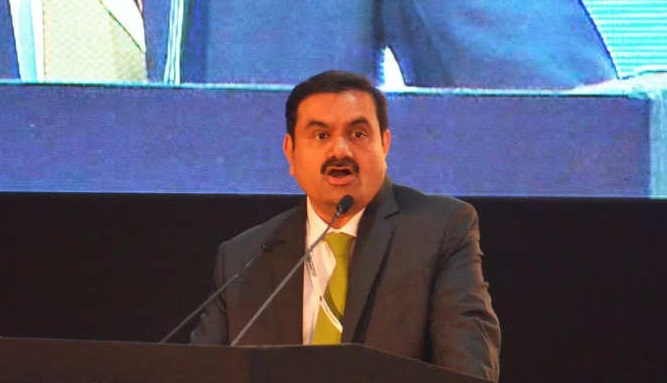 अर्बपति अडानीकाे सम्पत्ति एकै दिन ५ अर्ब डलरभन्दा धेरैले बढ्याे