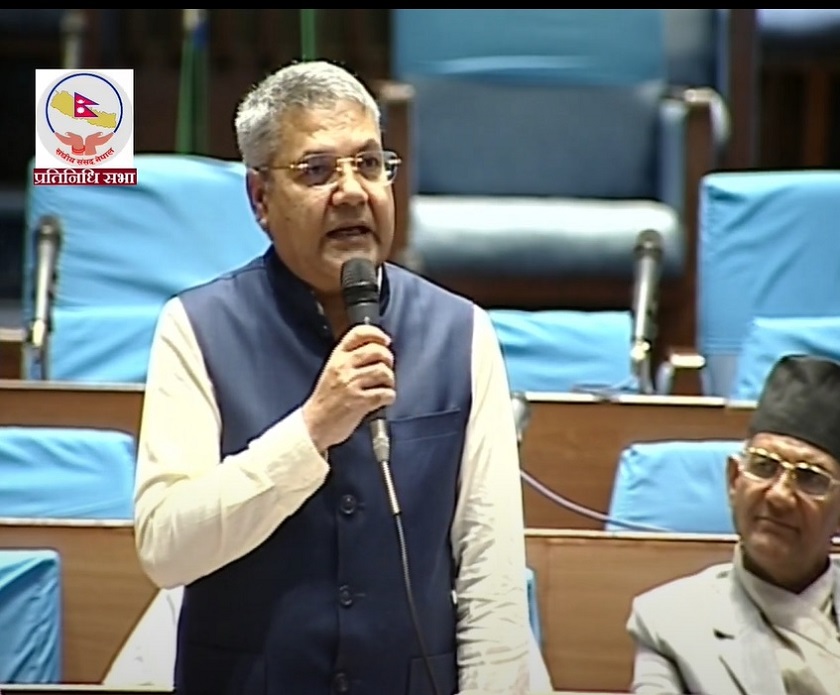 काभ्रेमा बाँदर र बँदेलले हैरान बनायोः गोकुल बास्कोटा