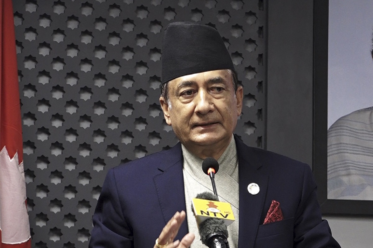 सरकारको स्मार्ट लकडाउन : विहेमा ५० जना, फिल्म हलदेखि हाटबजारसम्म बन्द