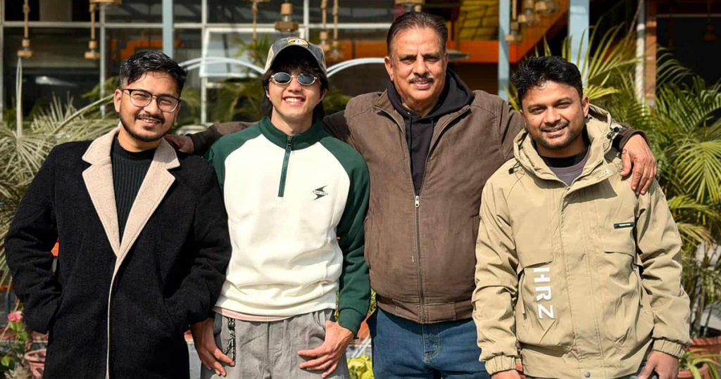 ‘हरिबहादुरको जुत्ता’ टिमको नयाँ प्रोजेक्ट ‘श्रीनिवास’ घोषणा