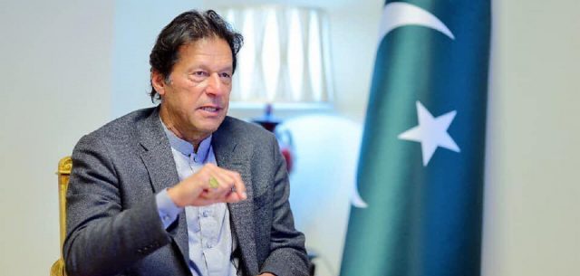 पाकिस्तानका प्रधानमन्त्री खान पदच्यूत