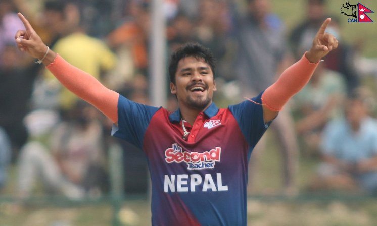 करण केसीले एकै ओभरमा २ विकेट लिए