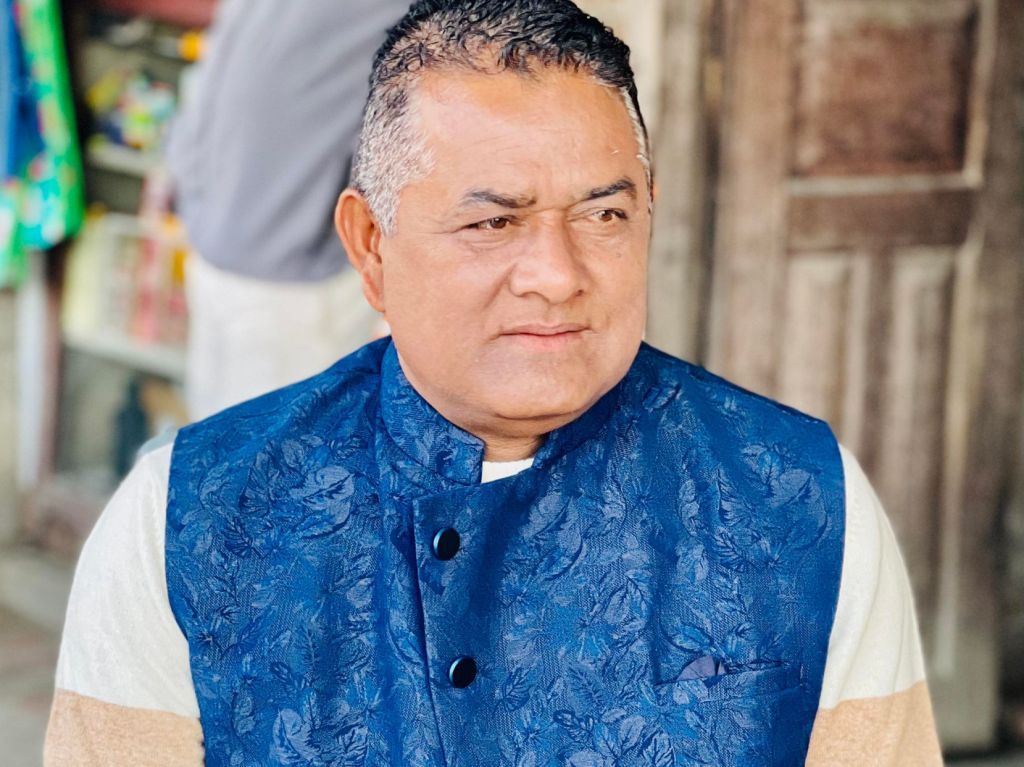 सांसदको चुनावमा बाटो बनाइदिन्छौँ नभनी भोट दिँदैनन् : सांसद थापा