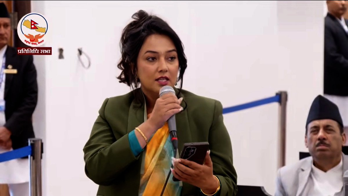 ज्यान मार्ने र बलात्कारको धम्कीपछि साइबर ब्युरो पुगिन् राप्रपाकी प्रमुख सचेतक खुश्बु ओली