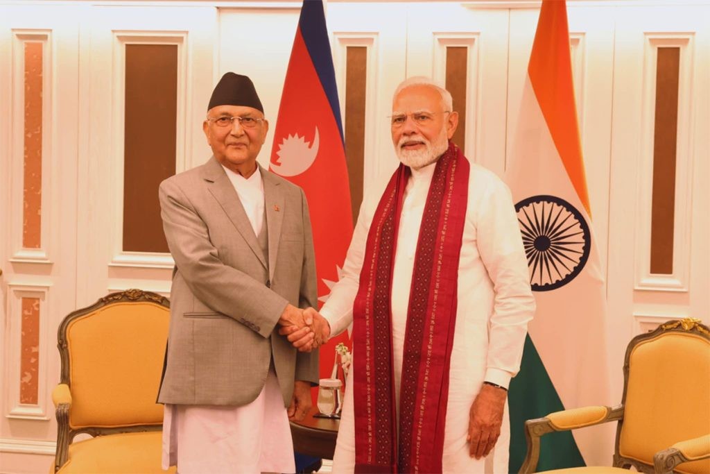 थाइल्यान्डको होटलमा ओली र मोदीबीच एक्लाएक्लै भेटवार्ता, मोदीले भने–भेटवार्ता फलदायी रह्यो