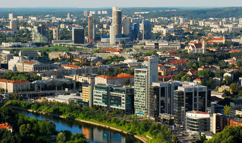 यात्रा प्रतिबन्ध हटेसँगै युरोपेली देशमा शरणका लागि दश लाख जनाको आवेदन