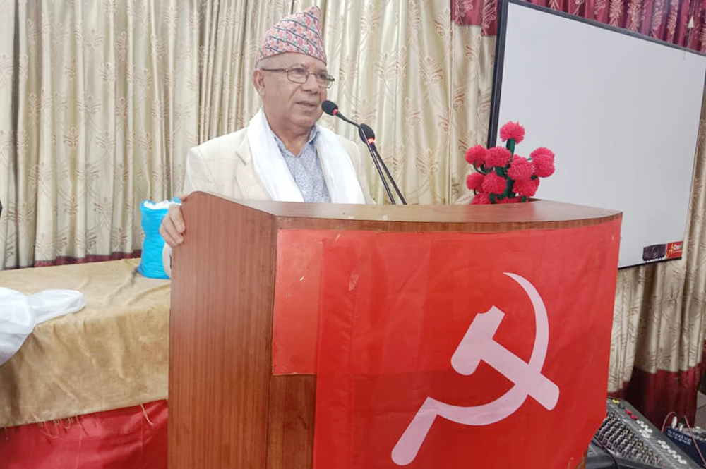 दश बुँदे भन्दै एमालेमा बसेका साथीहरुको हरिबिजोग भयो : माधव नेपाल