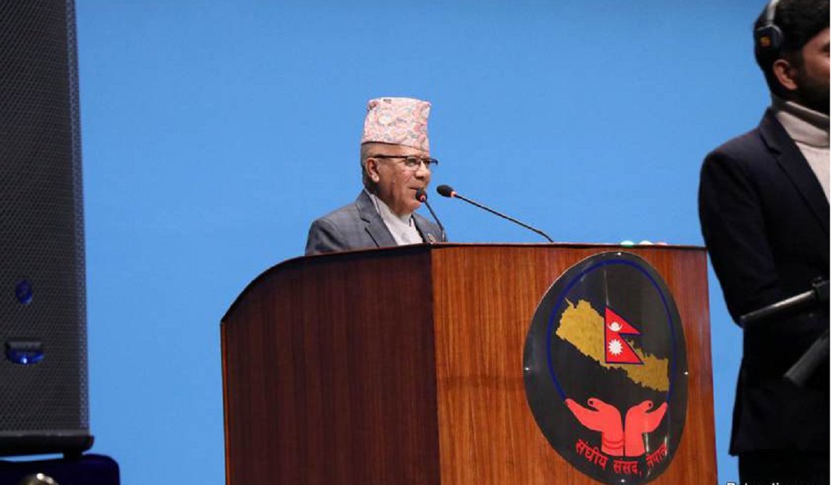 ओलीको प्रतिवाद गर्दै माधव नेपालले भने - जथाभावी प्रतिनिधिसभा विघटन गर्न पाइँदैन !