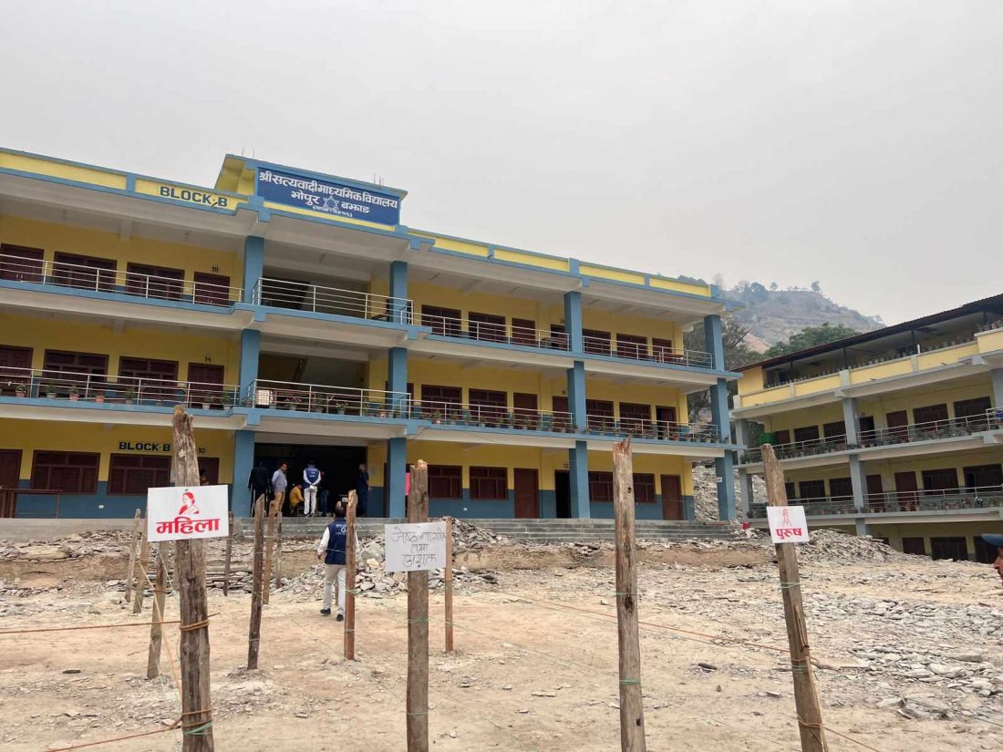 बझाङमा उत्साहपूर्वक मतदान हुँदै