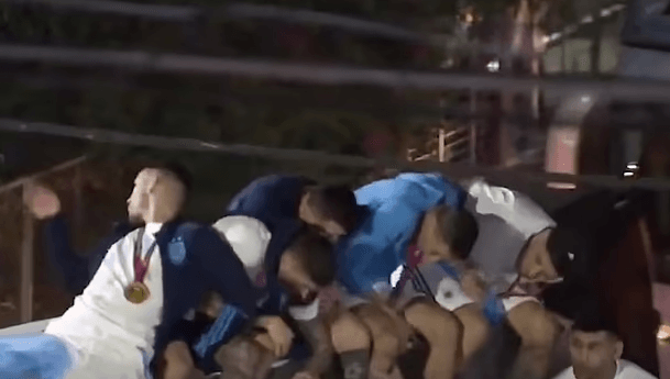 गम्भीर दुर्घटनाबाट जोगिए मेसीसहित ५ अर्जेन्टिनी खेलाडी (भिडियोसहित)