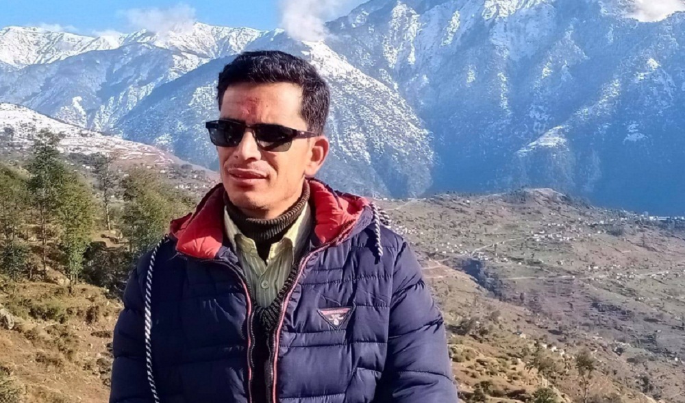 मोहन्याल गाउँपालिका अध्यक्षको शपथ रोक्न आयोगको निर्देशन