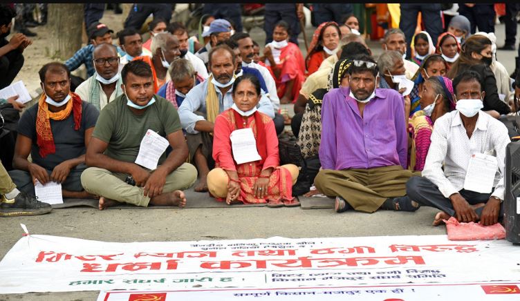 सरकारी कार्यदलमा आफूहरुको पनि प्रतिनिधित्व हुनुपर्ने मिटरब्याजी पीडितको माग