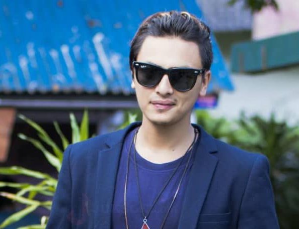 अभिनेता पल शाह थुनामुक्त