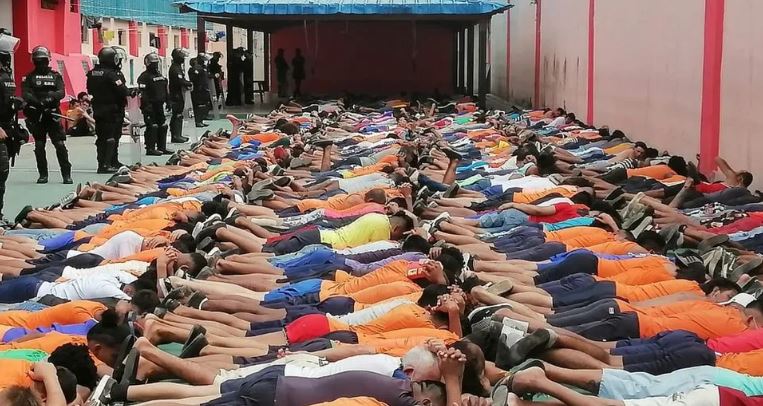 इक्वेडरको एक कारागारमा झडप : ४३ जना कैदीबन्दीको मृत्यु, १०८ फरार