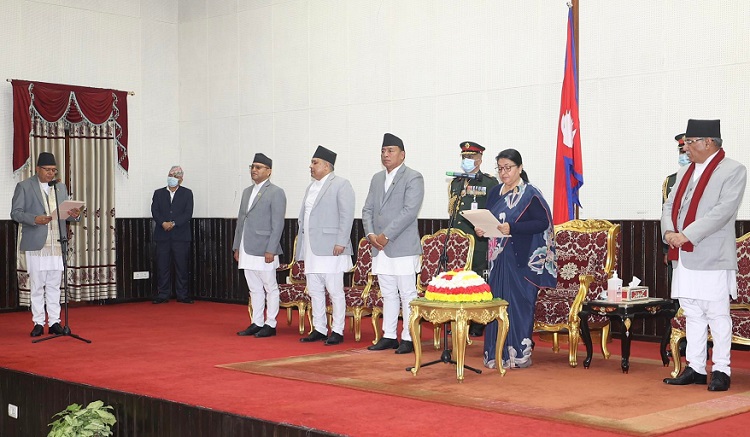 सभामुख देवराज घिमिरेद्धारा शपथ ग्रहण