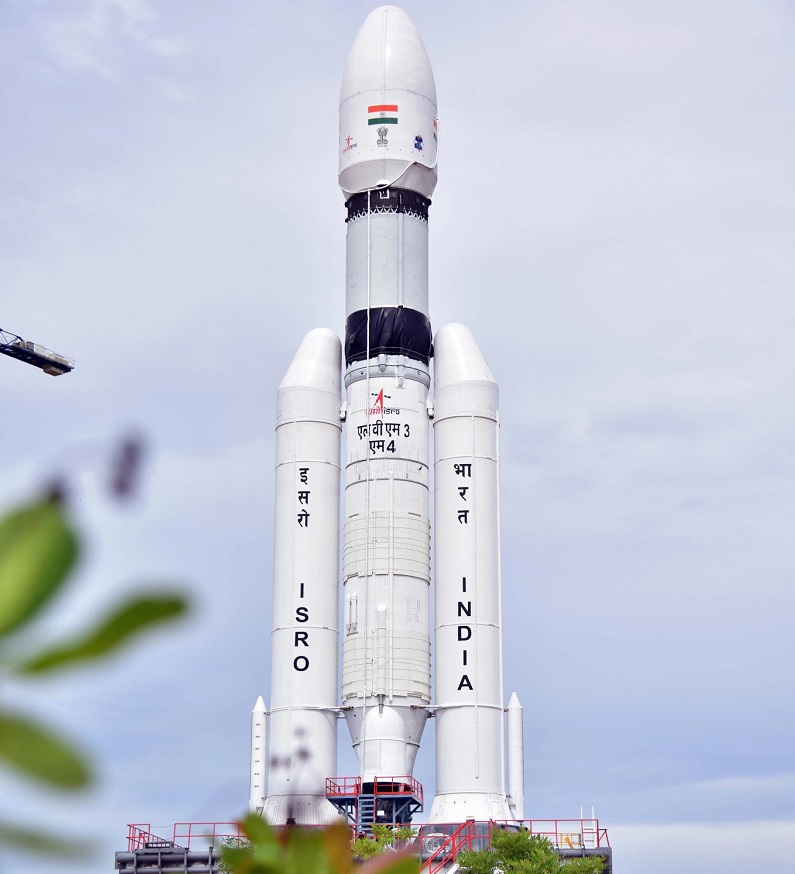 भारतले आज विशाल रकेट चन्द्रमातर्फ प्रक्षेपण गर्दै