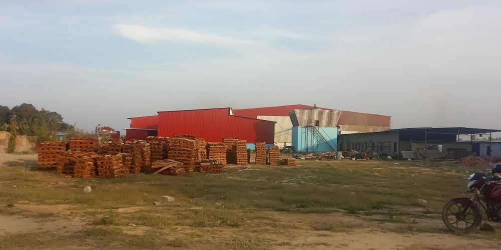 प्लाइउड उद्योगमा स्थानीयलाई रोजगारी