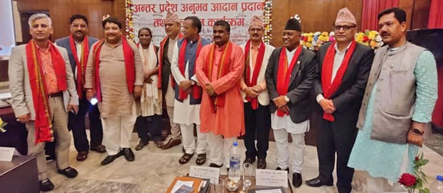 प्रदेश गृहमन्त्रीहरु शीर्ष नेताहरुलाई दबाव दिन काठमाडौंमा