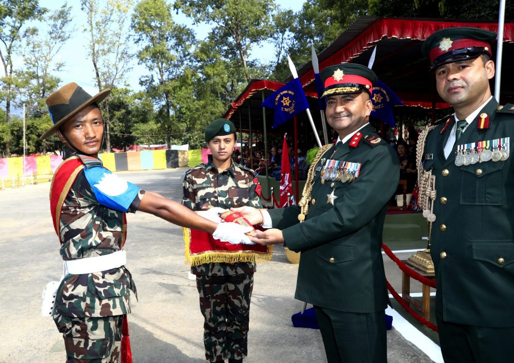 दुई हजार चार सय ५१ सैन्य दीक्षित