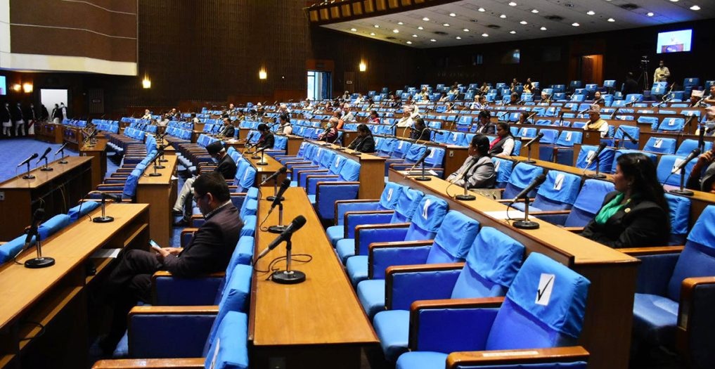 एमालेको सम्भावित अवरोधका कारण प्रतिनिधि सभाको बैठक बस्दै नबसी स्थगित