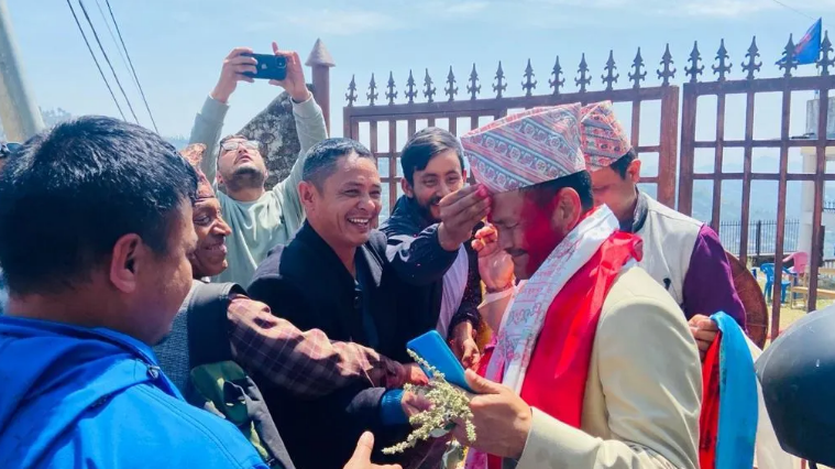 एमाले सिन्धुपाल्चोकको अध्यक्षमा होमनारायण श्रेष्ठ निर्वाचित