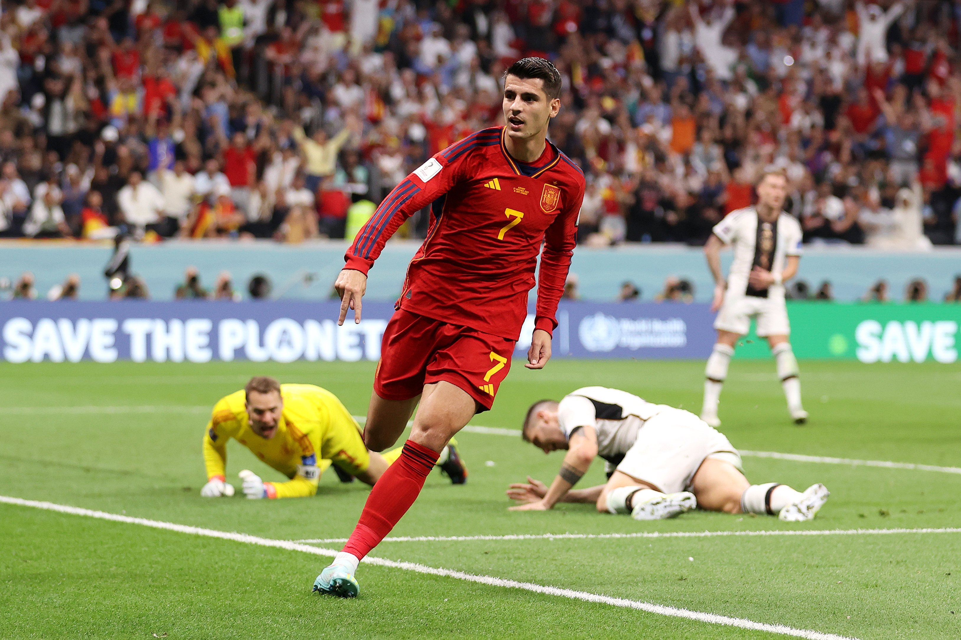 फिफा विश्वकप : स्पेन र जर्मनीले बराबरी खेल्दै अंक बाडे