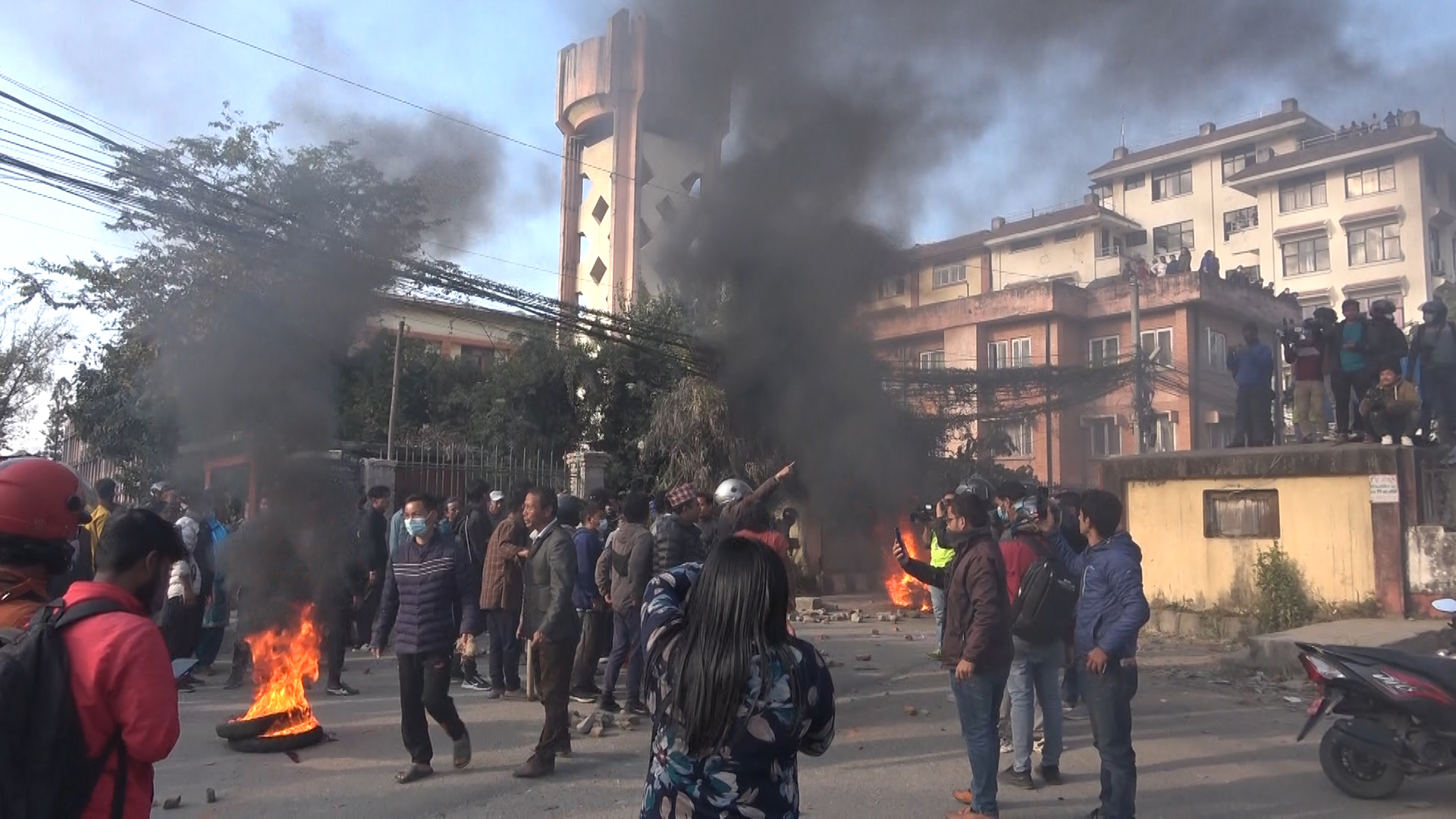 थापाथलीको सुकुम्बासी बस्ती तनावग्रस्त