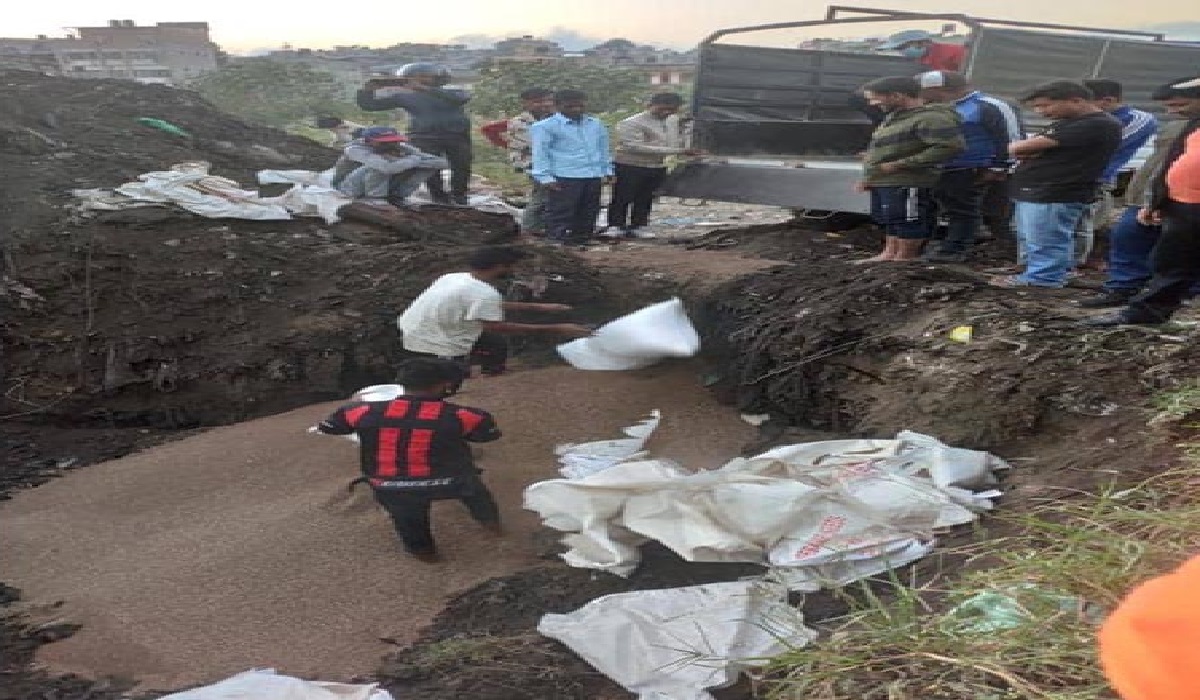 म्याद नाघेको २ हजार किलो तिल बरामद