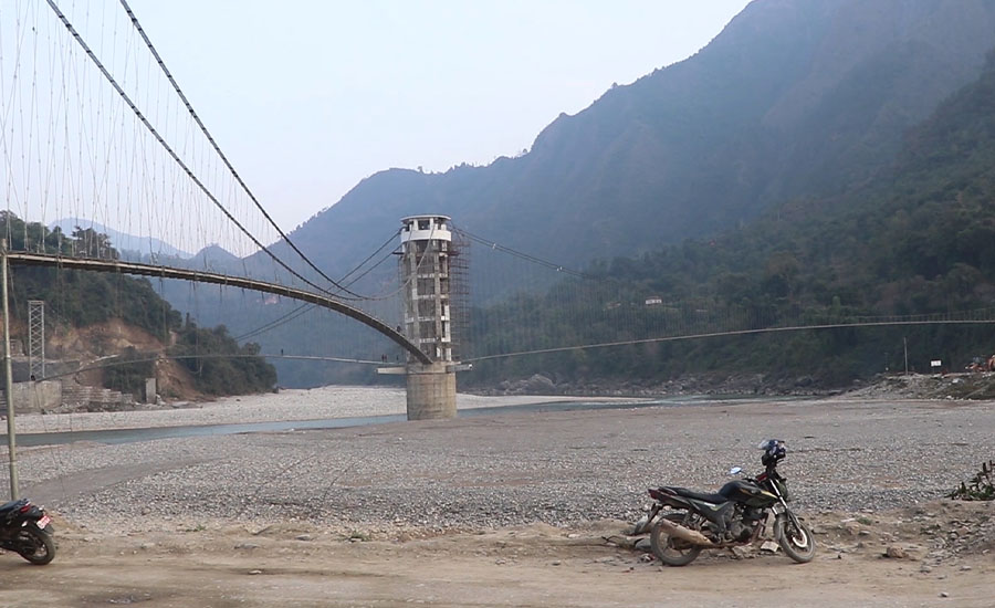 रुरुक्षेत्र तीनमुखे झोलुङ्गे पुलः सहज यात्रासँगै अर्थोपार्जनको पर्खाइमा